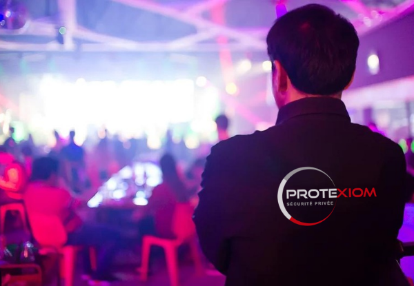 agent sécurité privée PROTEXIOM Sécurité faisant de la sécurité événementielle